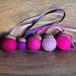 Load image into Gallery viewer, LJ Turtle Aromatherapy & Accessories Set of 5 acorns Set of 5 Mitigomin | Cycle of Ceremonies Fundraiser | Felted Diffuser Acorns
