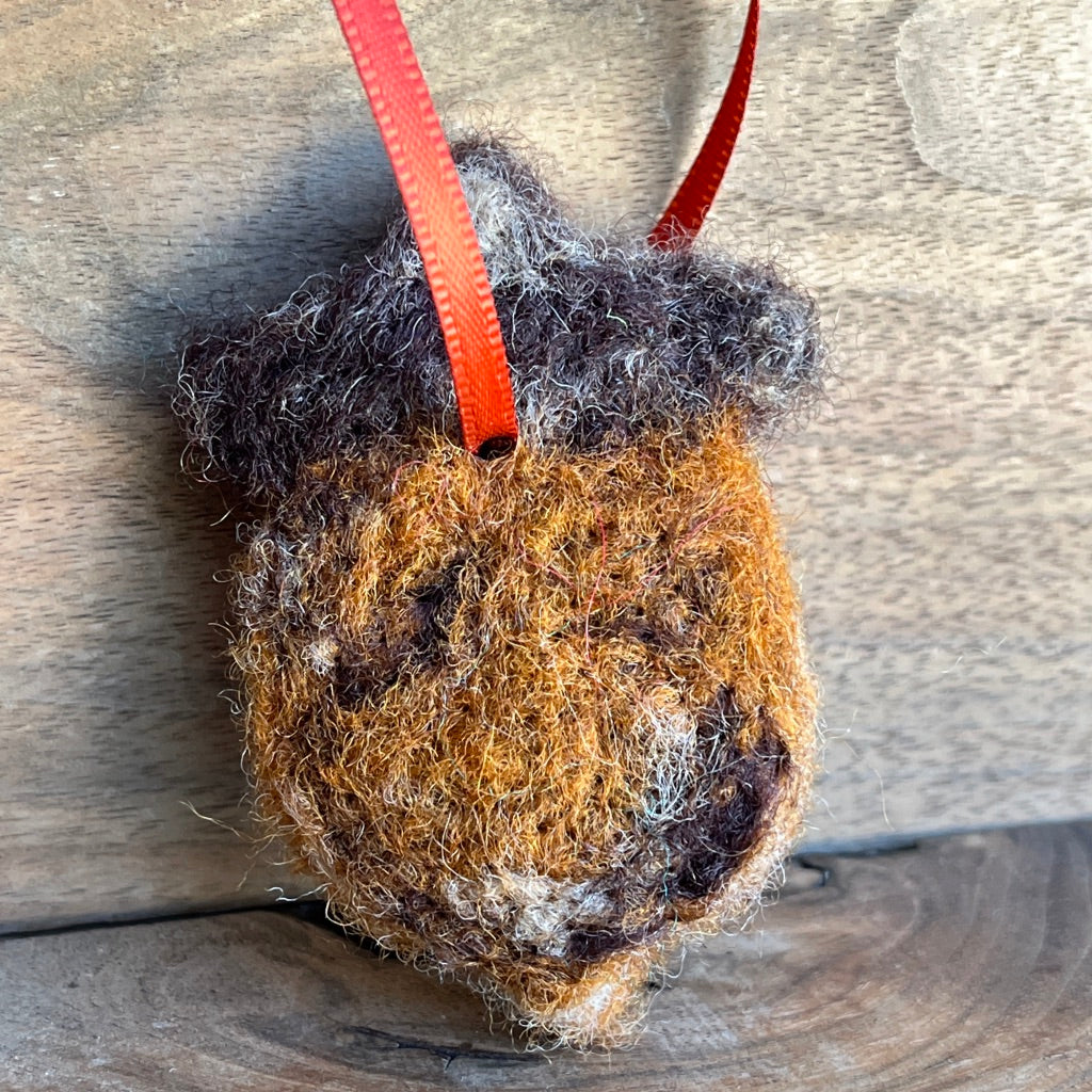Felted Acorn | Aromatherapy Diffuser