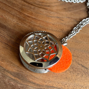 Mandala | Stainless Steel Aromatherapy Diffuser Pendant