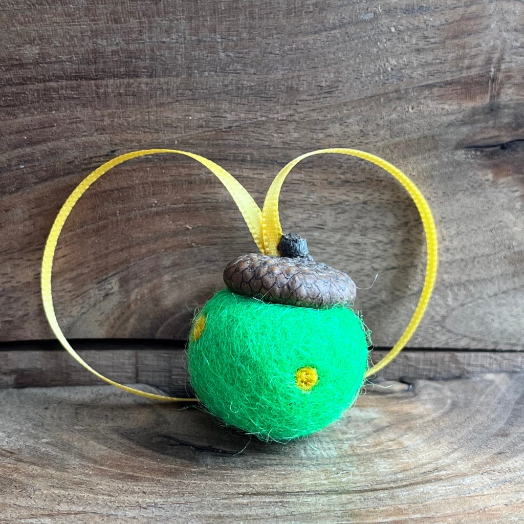 LJ Turtle Aromatherapy & Accessories Green with yellow polka dots Spring Mitigomin | Special Edition | Cycle of Ceremonies Fundraiser | Felted Diffuser Acorns