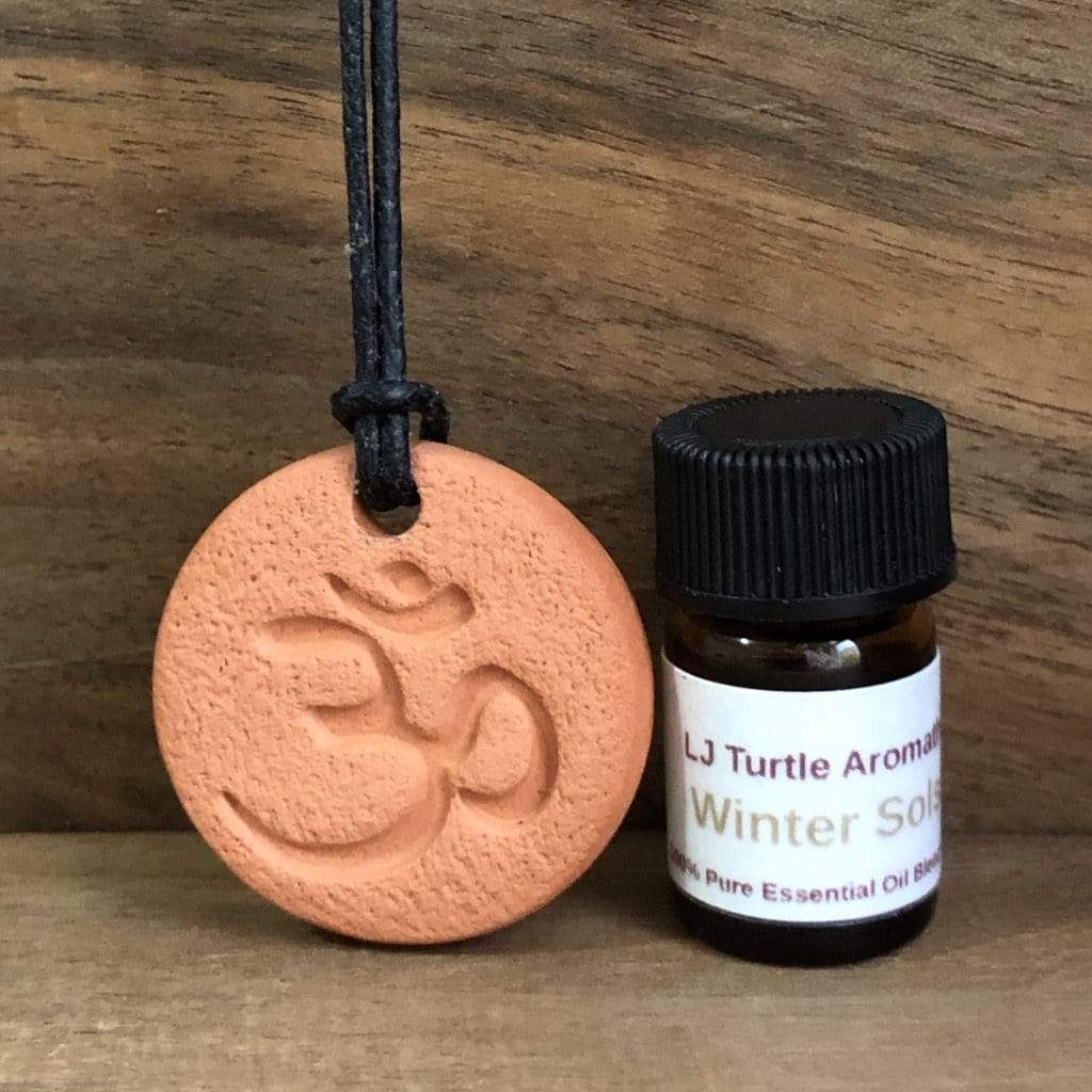 LJ Turtle Aromatherapy & Accessories OM Car Diffuser Gift Set