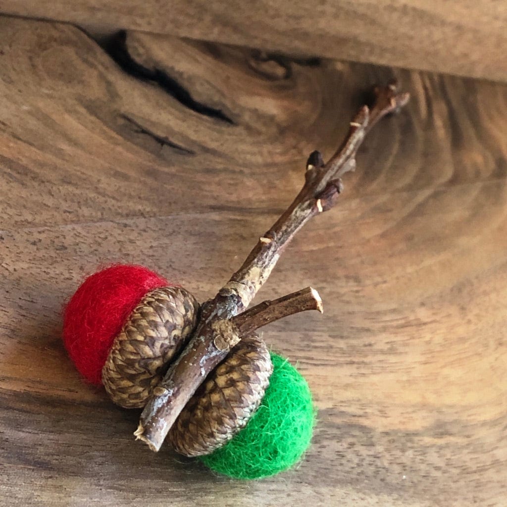 LJ Turtle Aromatherapy Acorn Stem | Felted | Green & Red