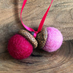 Load image into Gallery viewer, LJ Turtle Aromatherapy Double Acorn | Felted | Pinks
