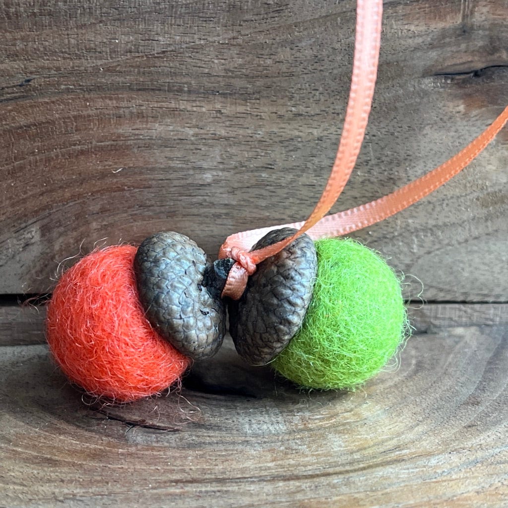 LJ Turtle Aromatherapy Felt Diffuser Double Felted Acorn | Citrus Green & Coral | Aromatherapy Diffuser