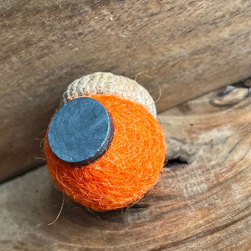 LJ Turtle Aromatherapy Felt Diffuser Orange Acorn Magnet | Felted Essential Oil Diffuser
