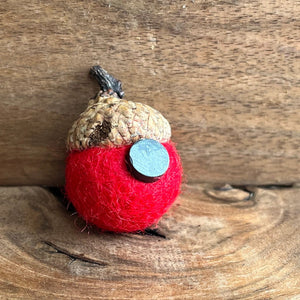 LJ Turtle Aromatherapy Felt Diffuser Red Acorn Magnet | Felted Essential Oil Diffuser