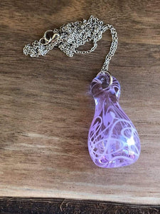 LJ Turtle Aromatherapy Lavender Lace | Handblown Glass Pendant