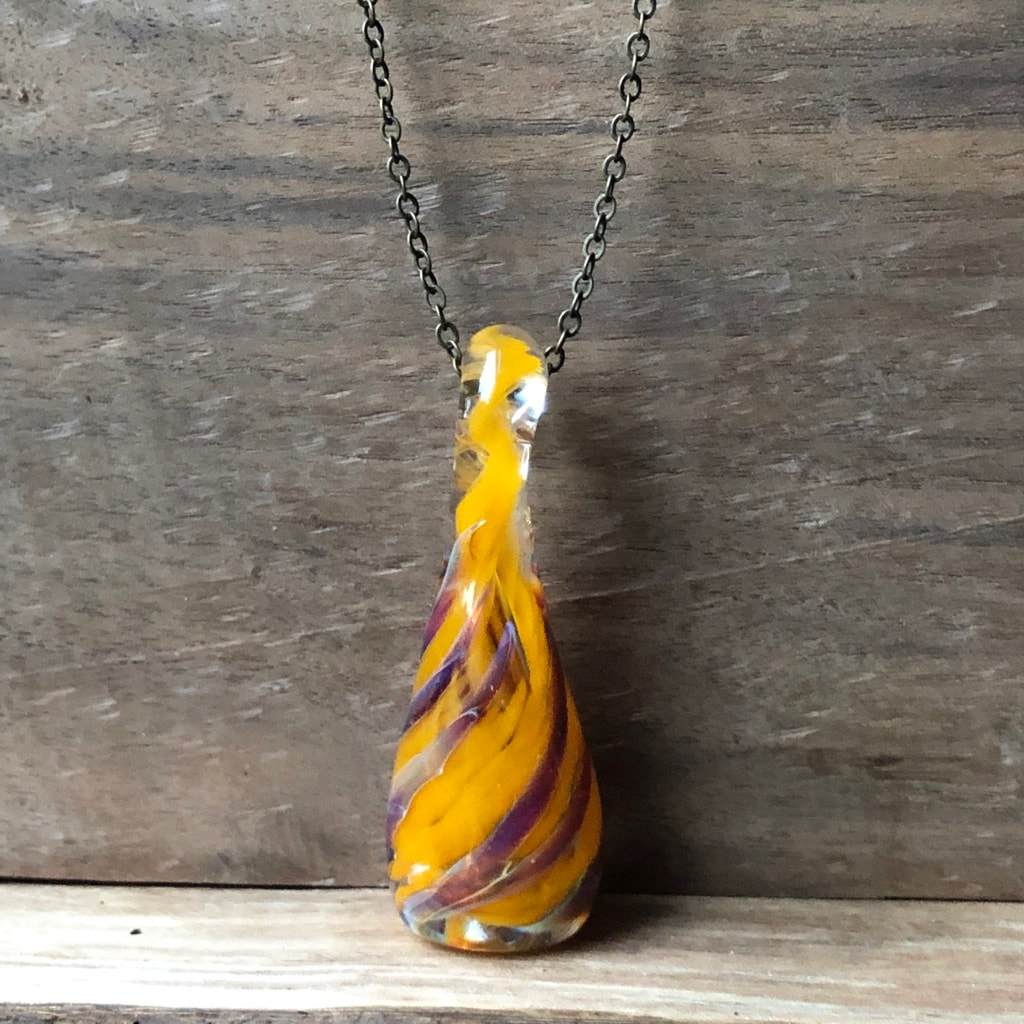 LJ Turtle Aromatherapy 'Swirl' | Handblown Glass Pendant